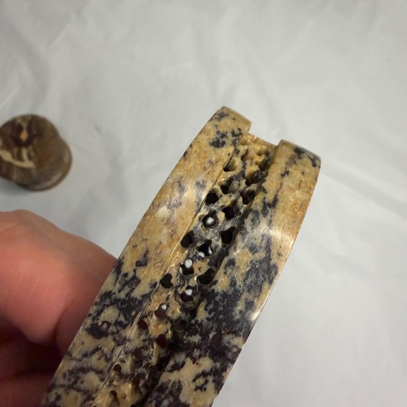 Vintage Soapstone Trinkets Floral Inlay - Picture 9 of 10